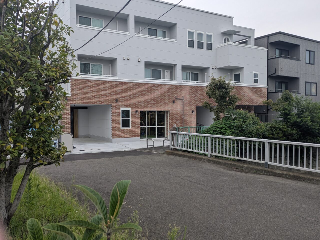 道楽輪業の外観