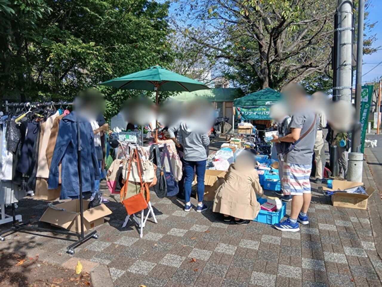 チャリティバザー